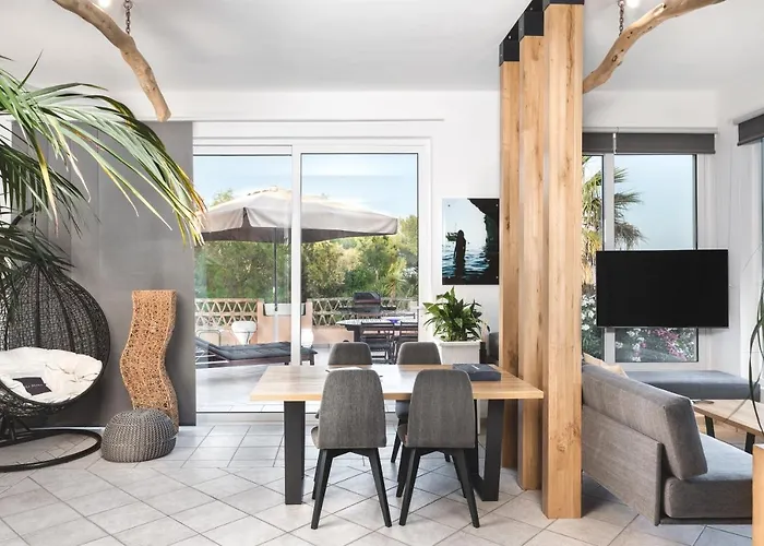 Feriehus Exotic Master-house In A Unique Location! Lithakia (Zakynthos)