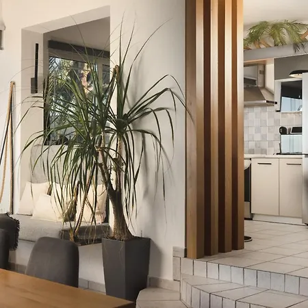 Exotic Master-house In A Unique Location! Λιθακιά