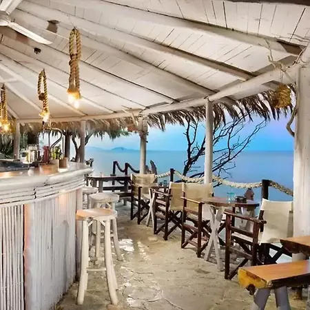 Exotic Master-house In A Unique Location! Σπίτι διακοπών